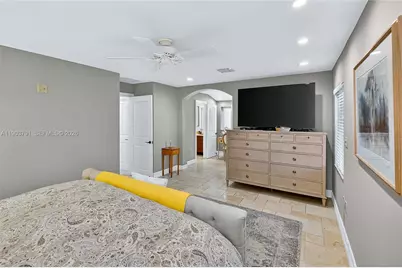 1266 NE 101st St, Miami Shores, FL 33138 - Photo 38