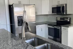 7830 SW 161st Pl, Miami, FL 33193 - Photo 14