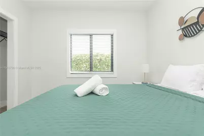 2360 SW 12th St, Miami, FL 33135 - Photo 42