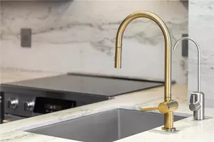 1800 Sunset Harbour Dr, Miami Beach, FL 33139 - Photo 14