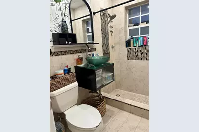 6341 E 6th Ave, Hialeah, FL 33013 - Photo 12