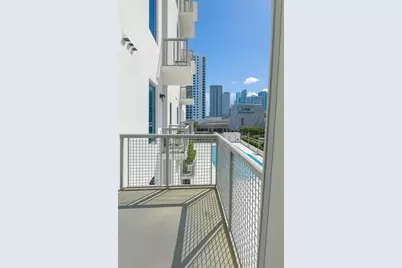10 SW South River Dr #811, Miami, FL 33130 - Photo 4