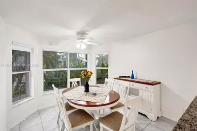 1046 Satinleaf St, Hollywood, FL 33019 - Photo 22