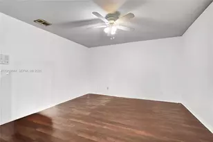 1046 Satinleaf St, Hollywood, FL 33019 - Photo 32