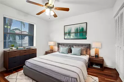 1046 Satinleaf St, Hollywood, FL 33019 - Photo 14