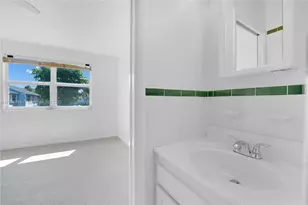 1897 NE 15th Ave, Fort Lauderdale, FL 33305 - Photo 40