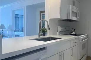 1717 N Bayshore Dr, Miami, FL 33132 - Photo 2