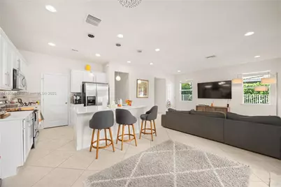 4103 Black Olive Ln, Hollywood, FL 33021 - Photo 2