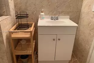 2426 SE 17th St, Fort Lauderdale, FL 33316 - Photo 16