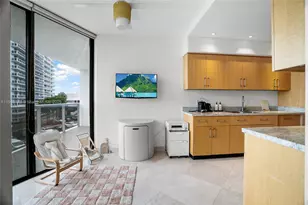 20281 E Country Club Dr, Aventura, FL 33180 - Photo 22