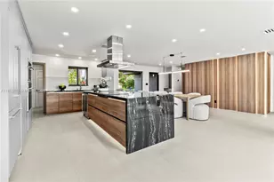 2108 NE 63rd St, Fort Lauderdale, FL 33308 - Photo 12