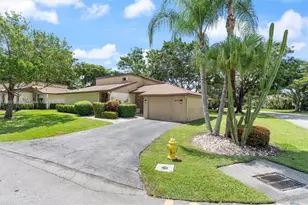 8001 Royal Palm Cir, Tamarac, FL 33321 - Photo 1