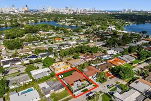 19511 NE 18th Pl, Miami, FL 33179 - Photo 32