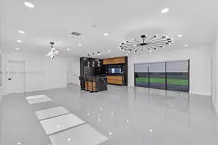 19511 NE 18th Pl, Miami, FL 33179 - Photo 32