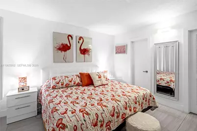 455 Paradise Isle Blvd #106, Hallandale Beach, FL 33009 - Photo 10