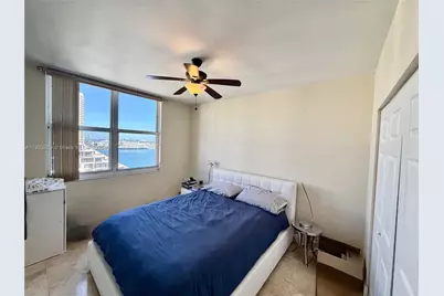 770 Claughton Island Dr #PH-21, Miami, FL 33131 - Photo 6