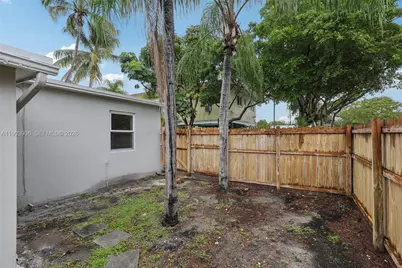 1213 NE 13th St, Fort Lauderdale, FL 33304 - Photo 28
