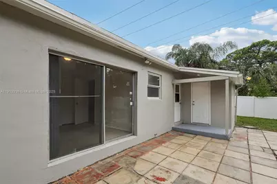 1213 NE 13th St, Fort Lauderdale, FL 33304 - Photo 36