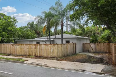1213 NE 13th St, Fort Lauderdale, FL 33304 - Photo 2