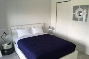 121 NE 34th St, Miami, FL 33137 - Photo 8