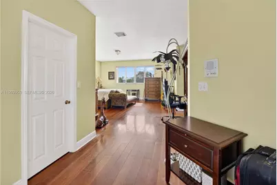 16074 SW 62nd St, Miami, FL 33193 - Photo 32