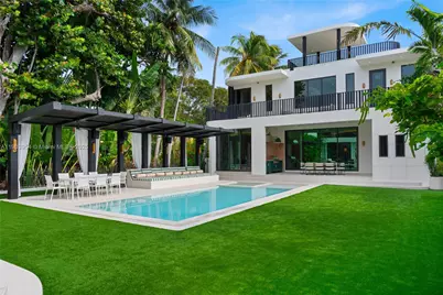 2053 N Bay Rd, Miami Beach, FL 33140 - Photo 60