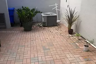 1275 Yellowheart Way, Hollywood, FL 33019 - Photo 40