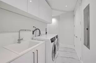 18501 Collins Ave, Sunny Isles Beach, FL 33160 - Photo 52