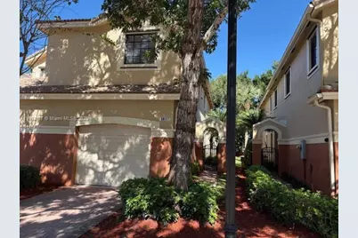 3817 Tree Top Dr #3817, Weston, FL 33332 - Photo 2