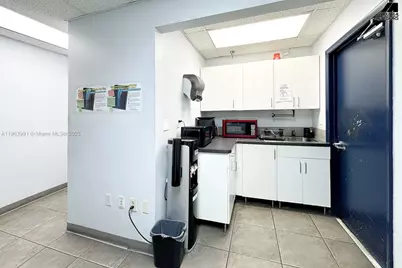 1361 NW 155th Dr, Miami Gardens, FL 33169 - Photo 60