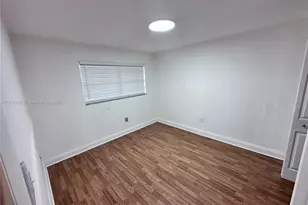 2498 SW 17th Ave, Miami, FL 33145 - Photo 6