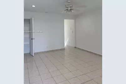 13 NE 2nd Ave #201, Dania Beach, FL 33004 - Photo 2