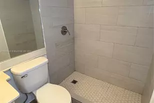 10253 NW 9th St Cir, Miami, FL 33172 - Photo 26
