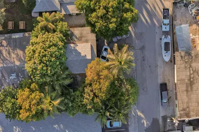 218 SW 14th Ct, Fort Lauderdale, FL 33315 - Photo 22