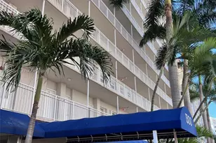 1300 Lincoln Rd, Miami Beach, FL 33139 - Photo 4