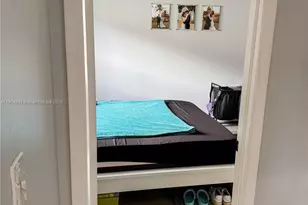 841 NE 207th Ln, Miami, FL 33179 - Photo 24