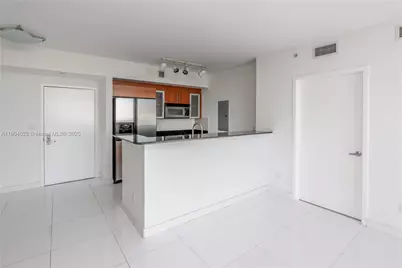 325 S Biscayne Blvd #1722, Miami, FL 33131 - Photo 20