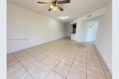 8225 Lake Dr #401, Doral, FL 33166 - Photo 4