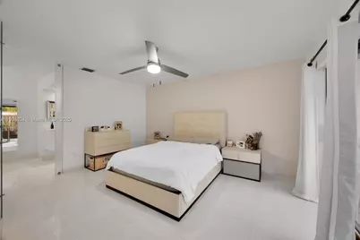 8596 SW 115th Pl, Miami, FL 33173 - Photo 20