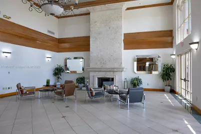 9725 NW 52nd St #415, Doral, FL 33178 - Photo 4