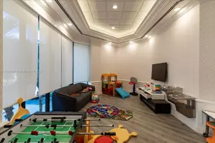 2000 Island Blvd, Aventura, FL 33160 - Photo 28