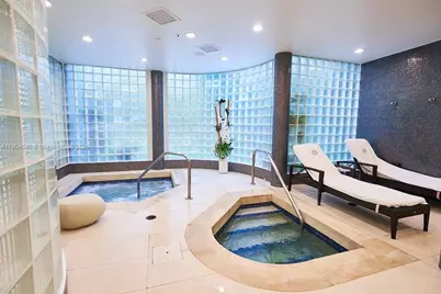 2000 Island Blvd #609, Aventura, FL 33160 - Photo 32