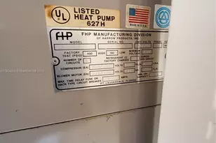 1301 NE Miami Gardens Dr, Miami, FL 33179 - Photo 10