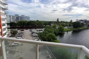 1301 NE Miami Gardens Dr, Miami, FL 33179 - Photo 22