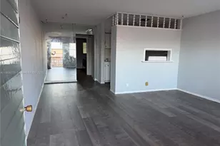 815 SW 10th Terrace, Hallandale Beach, FL 33009 - Photo 2