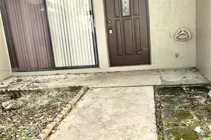 10445 SW 154th Ct, Miami, FL 33196 - Photo 4