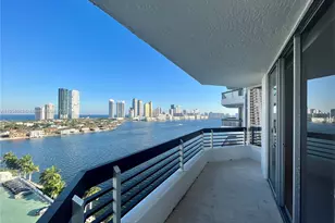 3600 Mystic Pointe Dr, Aventura, FL 33180 - Photo 12