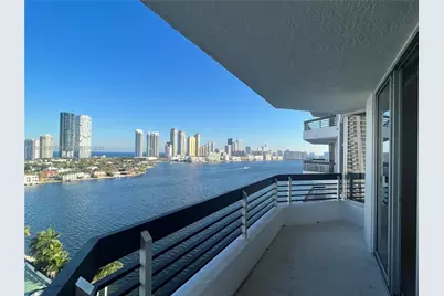 3600 Mystic Pointe Dr #1717, Aventura, FL 33180 - Photo 2