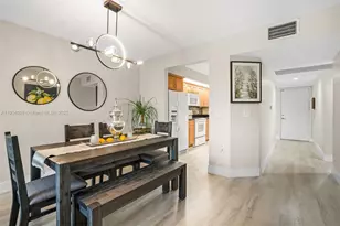 1600 SW 127th Way, Pembroke Pines, FL 33027 - Photo 8