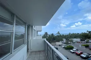 5313 Collins Ave, Miami Beach, FL 33140 - Photo 16